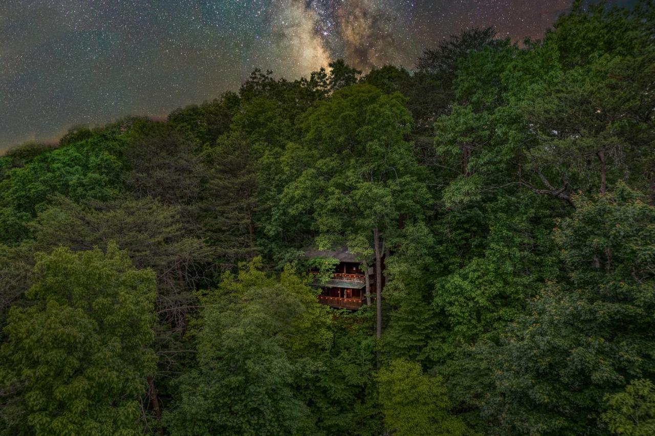 Secluded Sunrise Ridge-10 Min From Blue Ridge, King Beds, Hot Tub, 2 Porches, Fireplace Wood Burning, Mountain View, Cozy Exterior foto